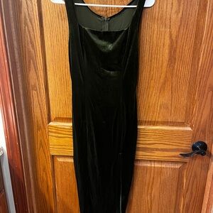Elegant green Velvet Dress